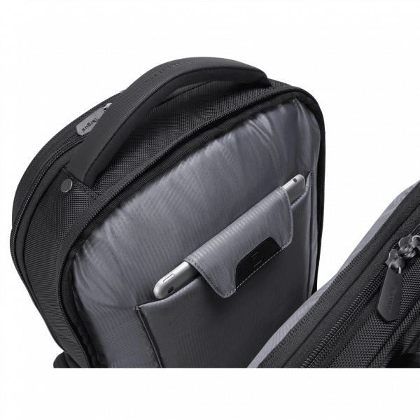 Targus Mochila para Laptop Traveler 15.6 con Protección Lateral y Contra Caídas, Elaborada con Nylon Categoria Militar Resistente al Agua y Desgaste - Image 13