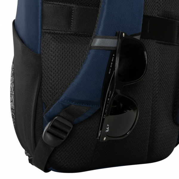 Targus Mochila para Laptop Sagano 15.6 EcoSmart Material Reciclado con Funda Interior Acolchada, Sistema de Protección SafePort Sling y Bolsillo de Bloqueo RFID - Image 12